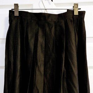 RUE 21 - PLUS SIZE - HIGH WAISTED MINI SKIRT